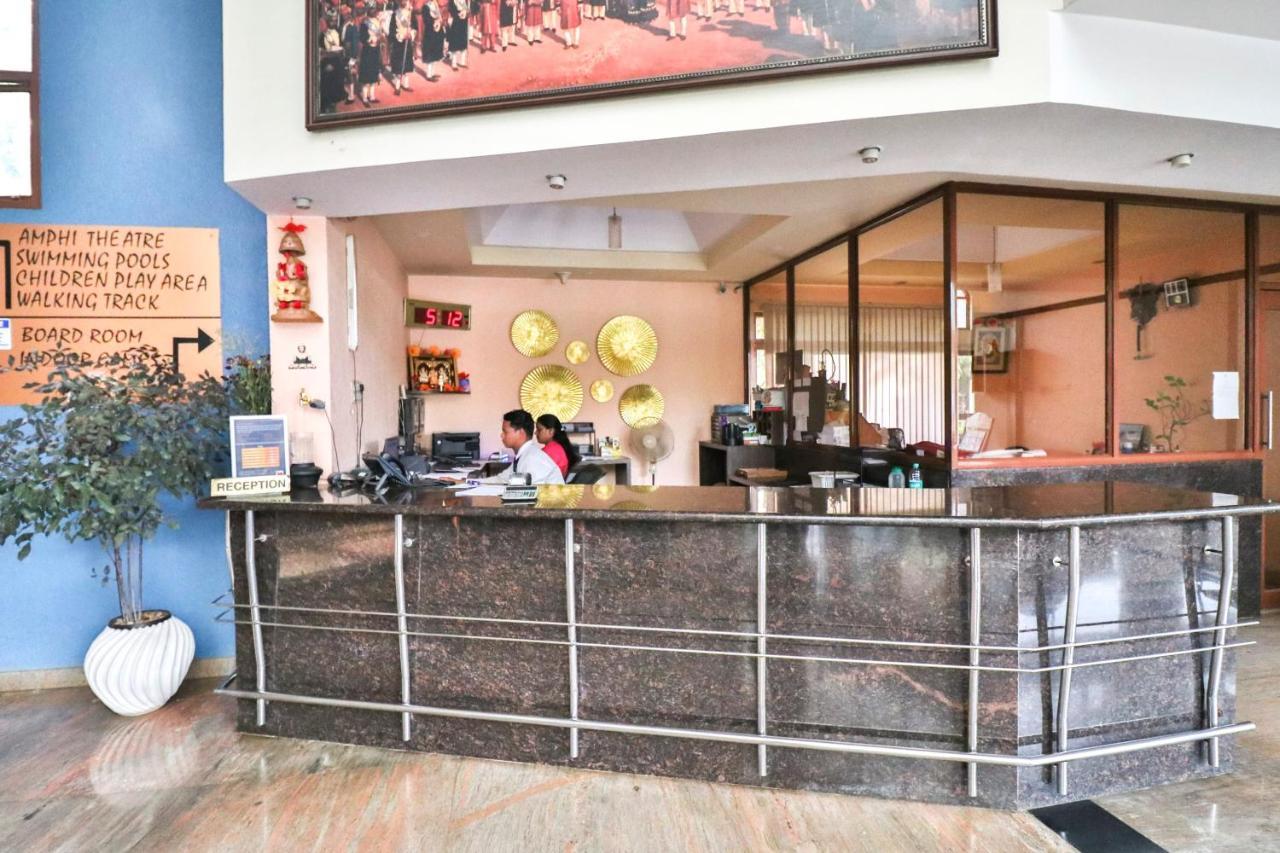 Palette - Holiday Palms Hotel Bangalore Eksteriør billede